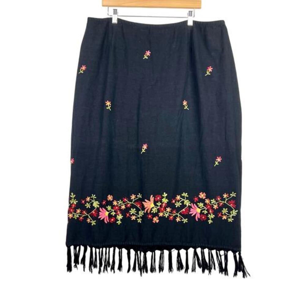 VTG Crewel Floral Embroidered Fringe Hem Linen Blend Black Midi Skirt 22/24 Boho